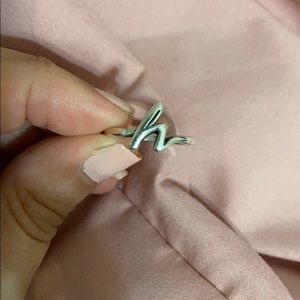 James Avery “h” initial script ring size 5.5